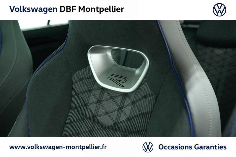 Volkswagen Passat 1.5 eTSI Opf 150 Dsg7 R-Line