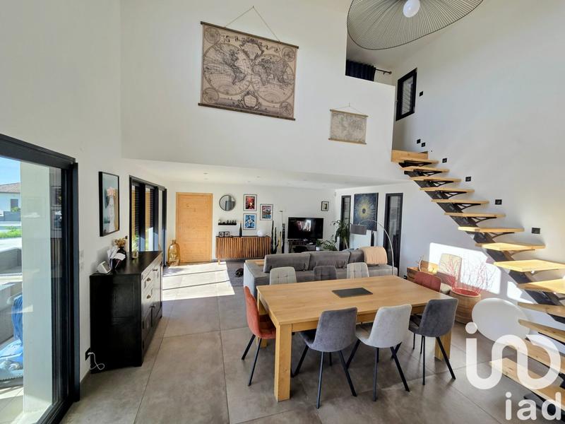 Maison - 148 m² - 5 pièces