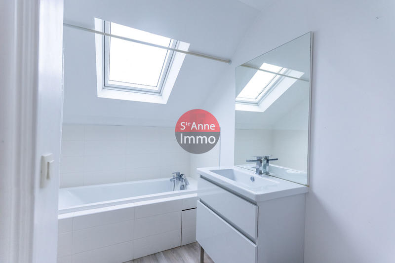 Maison - 197 m² - 7 pièces