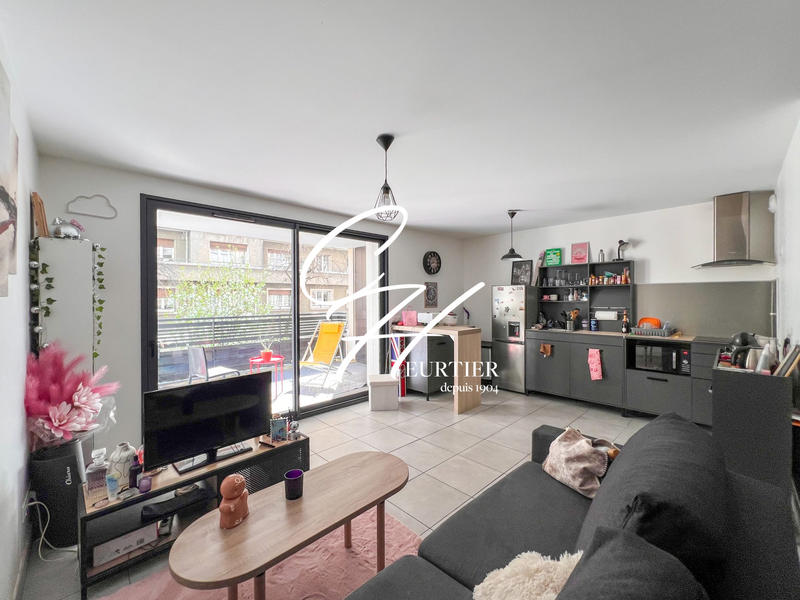 Appartement - 45 m² - 2 pièces