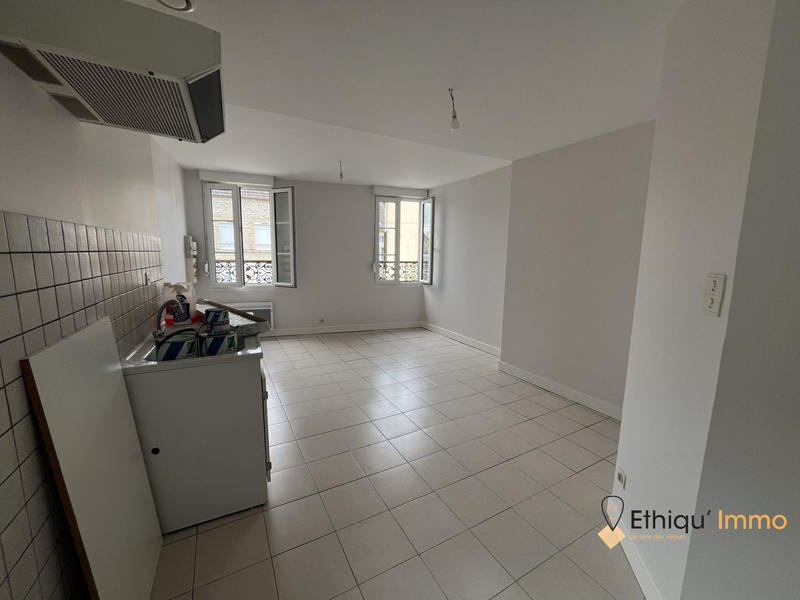 Maison - 314 m² - 10 pièces