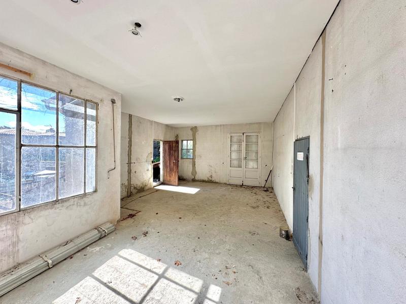 Maison - 253 m² - 8 pièces