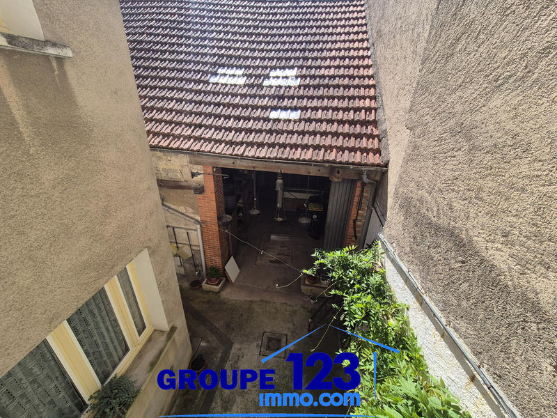 Maison - 107 m² - 6 pièces