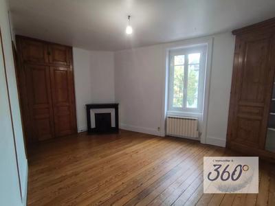 Appartement - 62 m² - 2 pièces