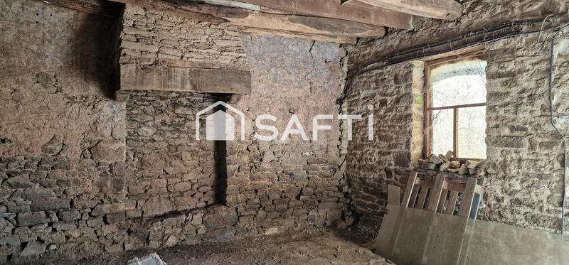 Maison - 250 m² - 4 pièces