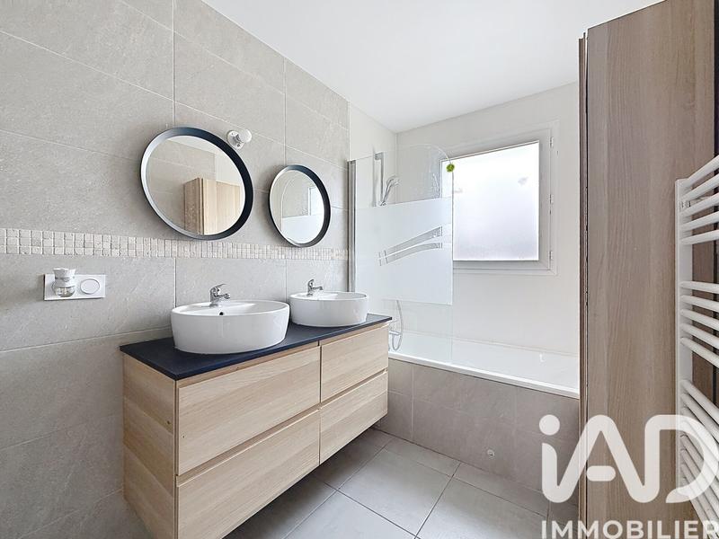 Maison - 110 m² - 7 pièces