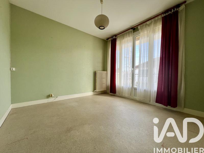 Maison - 104 m² - 5 pièces