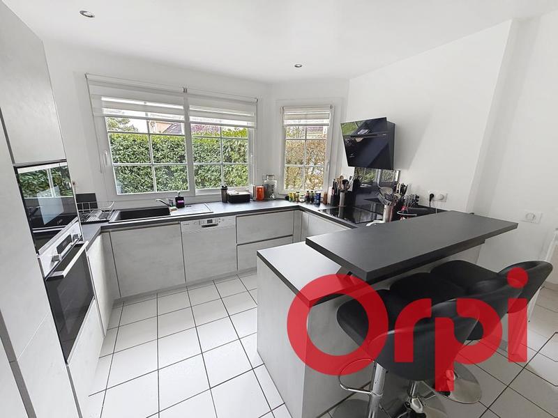 Maison - 175 m² - 6 pièces