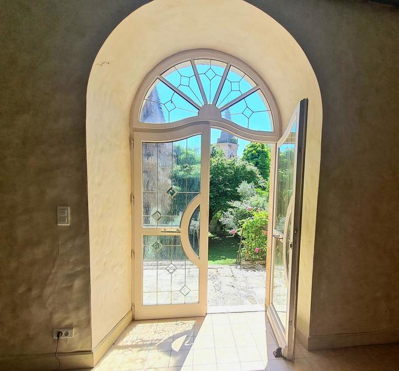 Maison - 200 m² - 7 pièces