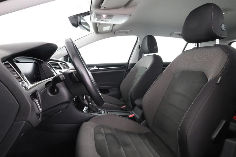 Volkswagen Golf VII 1.5 Tsi Evo BlueMotion Tech Carat Dsg7 5p 150 ch