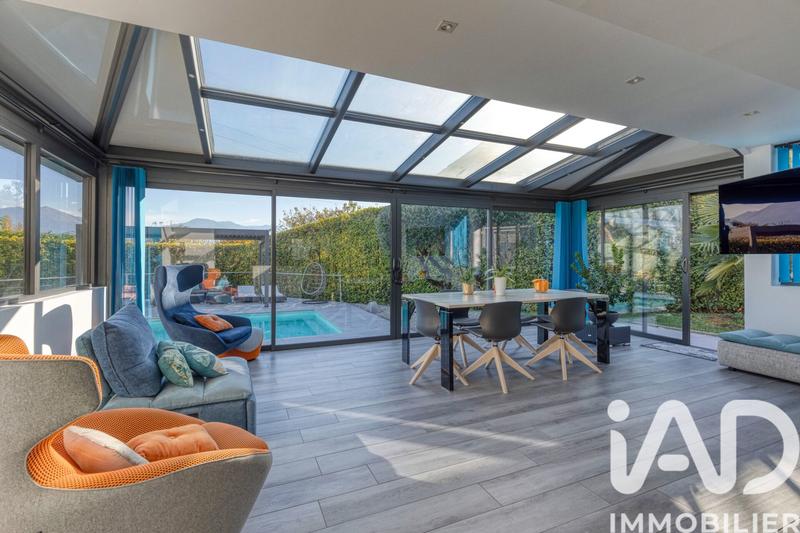 Maison - 150 m² - 5 pièces