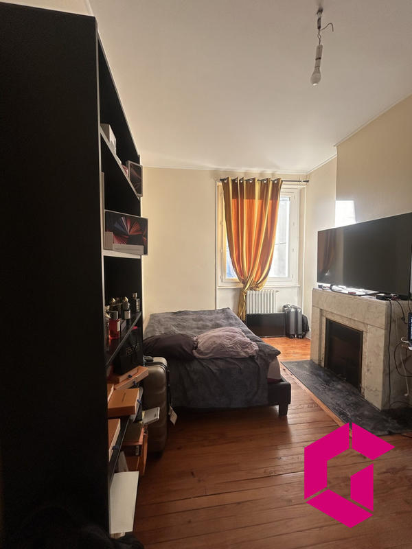 Maison - 140 m² - 4 pièces