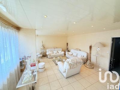 Appartement - 92 m² - 5 pièces