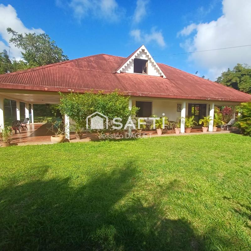 Maison - 160 m² - 5 pièces