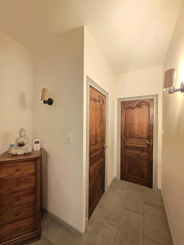 Maison - 278 m² - 9 pièces