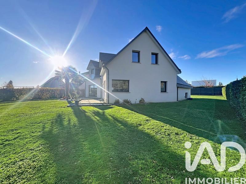 Maison - 170 m² - 7 pièces