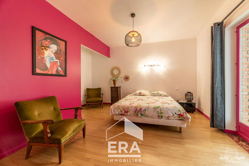 Local d'activité / Entrepôt - 481 m² - 10 pièces