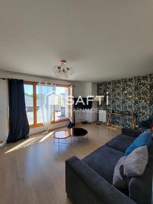 Appartement - 81 m² - 4 pièces