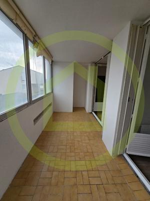 Appartement - 81 m² - 5 pièces