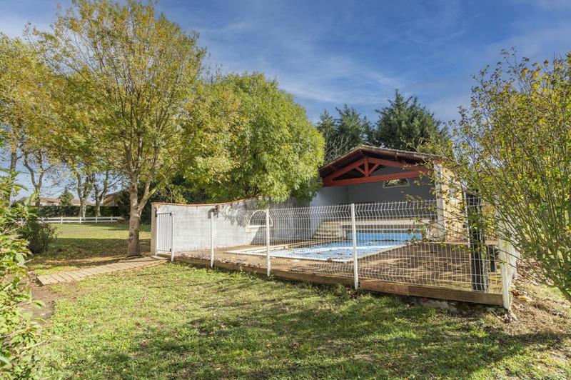 Maison - 170 m² - 6 pièces
