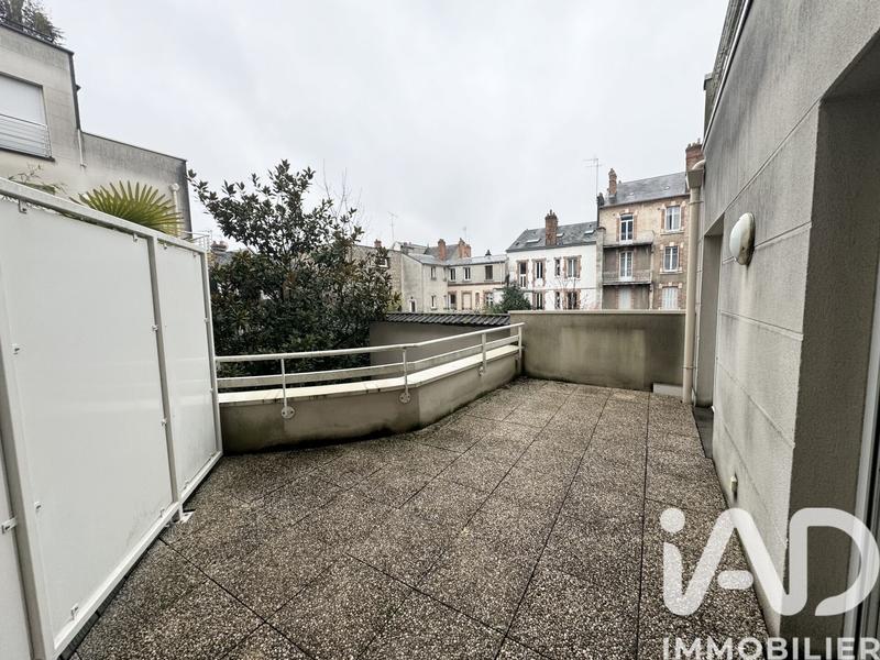 Appartement - 120 m² - 5 pièces