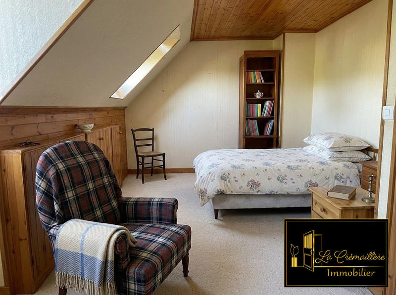 Maison - 130 m² - 1 pièce