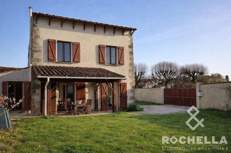 Maison ancienne - 92 m² - 4 pièces