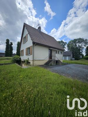 Maison - 90 m² - 5 pièces