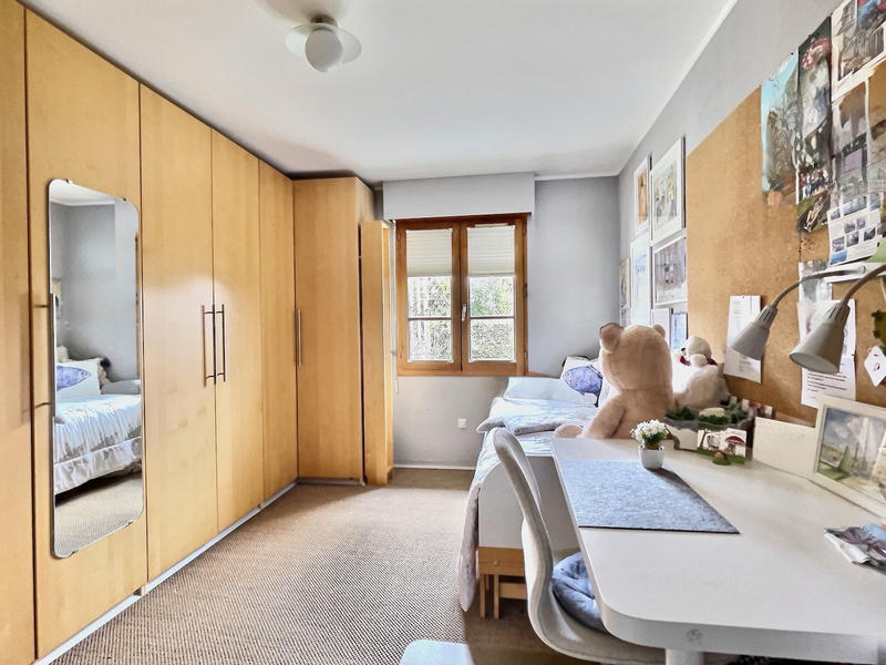 Maison - 180 m² - 6 pièces