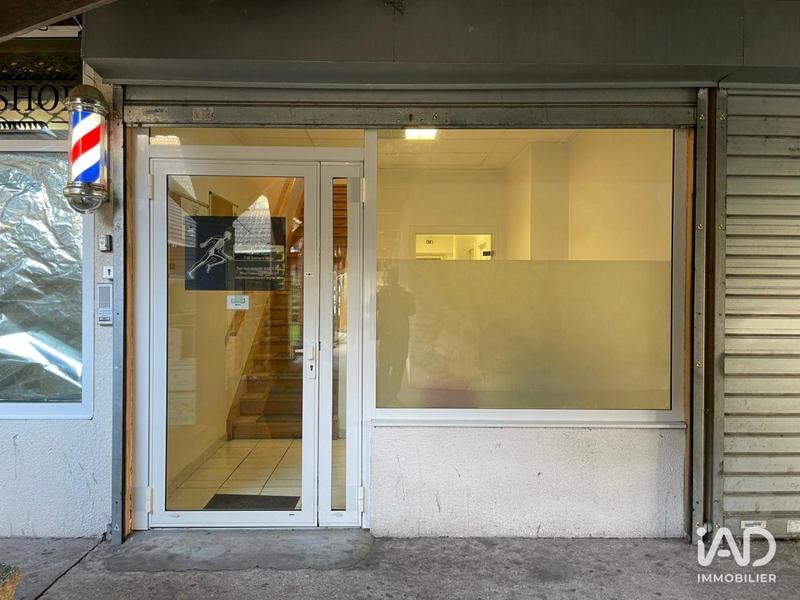 Local commercial - 146 m²