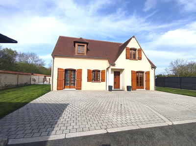 Maison - 136 m² - 6 pièces