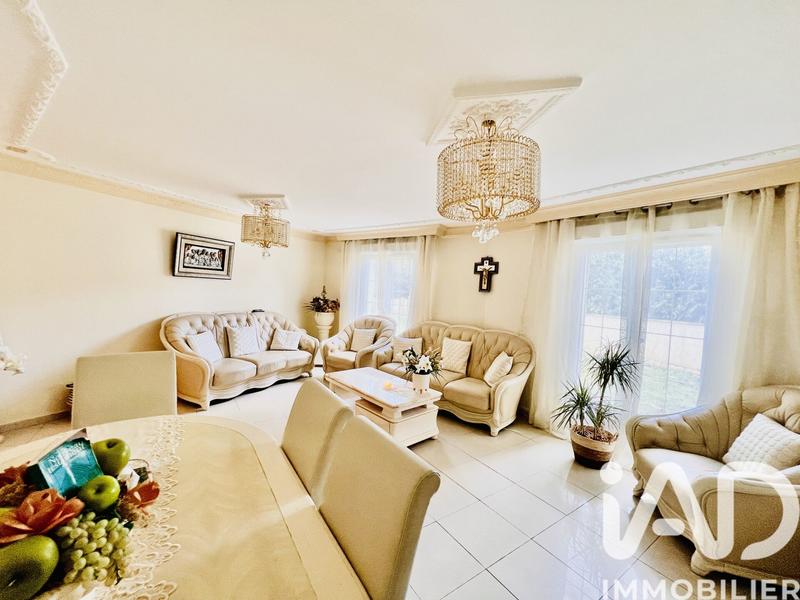 Maison - 117 m² - 6 pièces