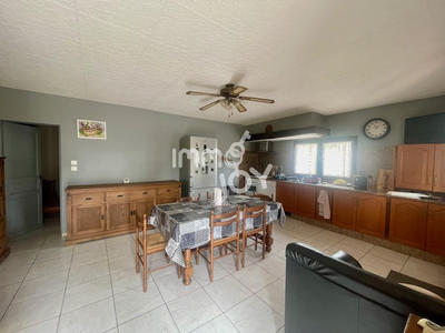 Maison - 145 m² - 6 pièces