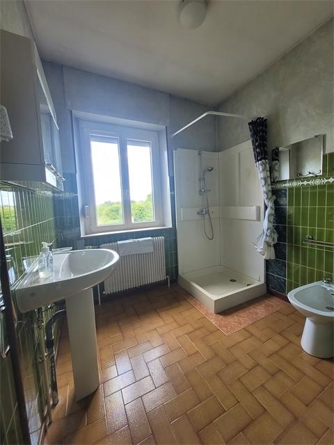 Appartement - 125 m² - 5 pièces