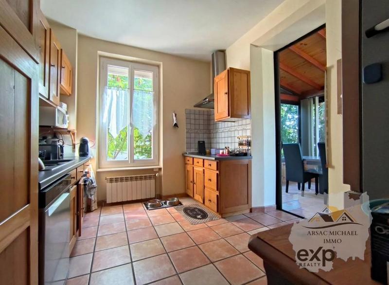 Pavillon - 124 m² - 6 pièces