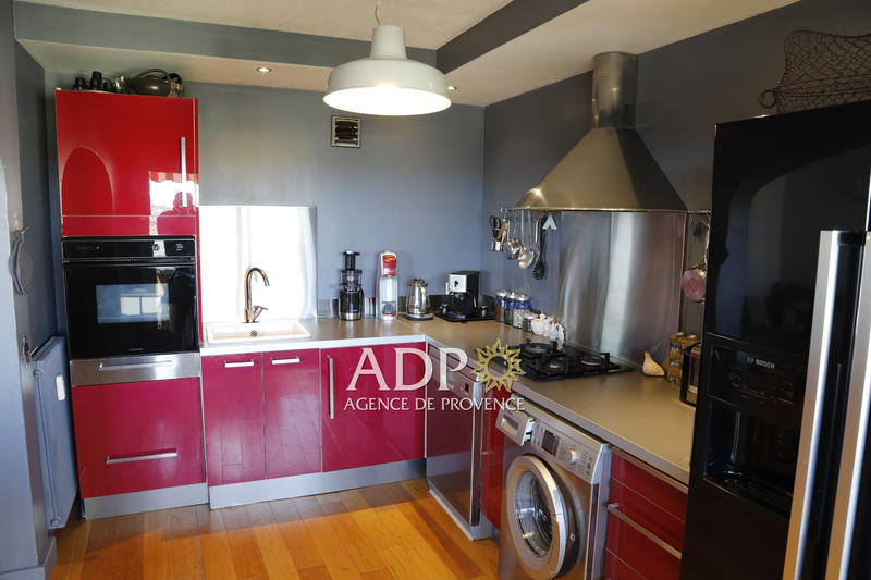 Appartement - 77 m² - 4 pièces