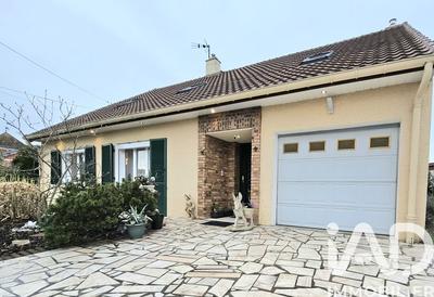 Maison - 197 m² - 7 pièces