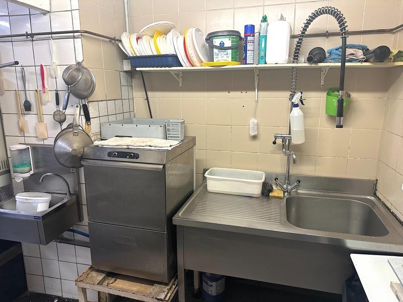 Fonds de commerce - 300 m²