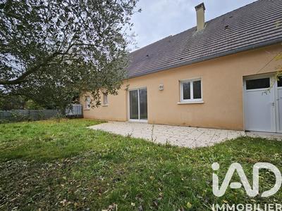 Maison - 88 m² - 4 pièces