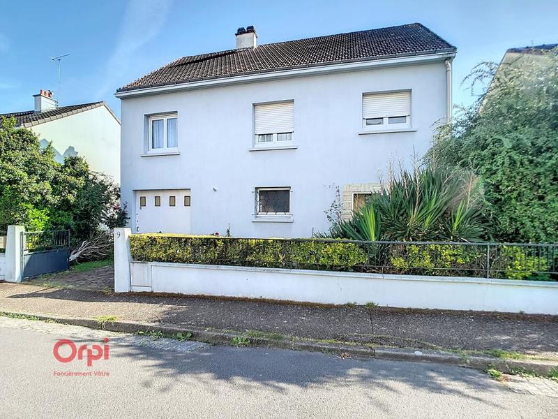 Maison - 117 m² - 6 pièces