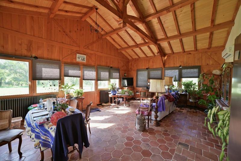 Maison - 760 m² - 16 pièces