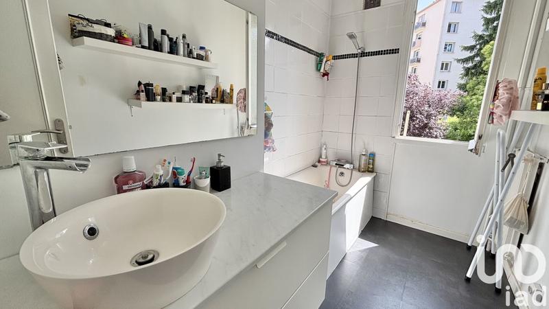 Appartement - 75 m² - 3 pièces