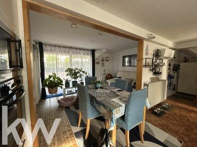 Maison - 111 m² - 6 pièces