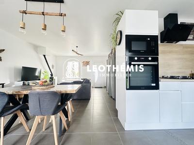 Maison - 65 m² - 3 pièces