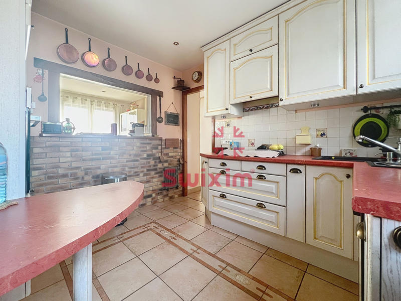 Maison - 80 m² - 5 pièces