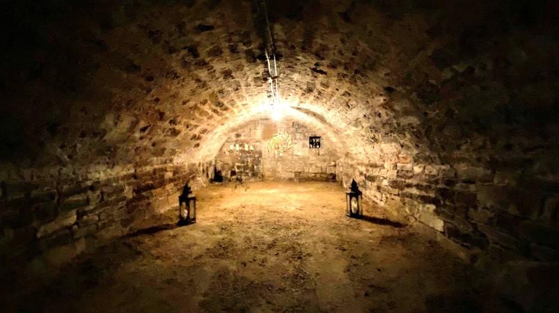 Maison - 580 m² - 16 pièces