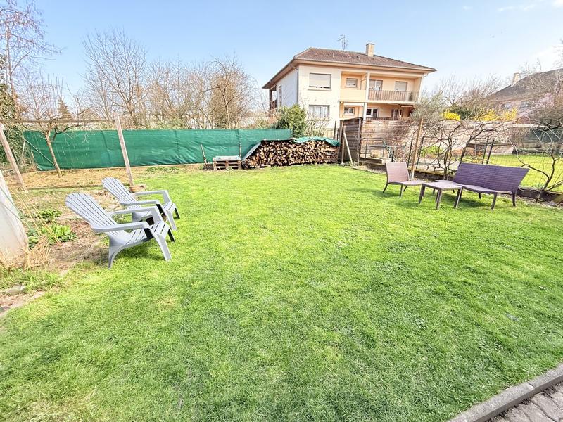 Maison - 122 m² - 6 pièces