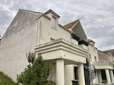 Château - 360 m² - 8 pièces