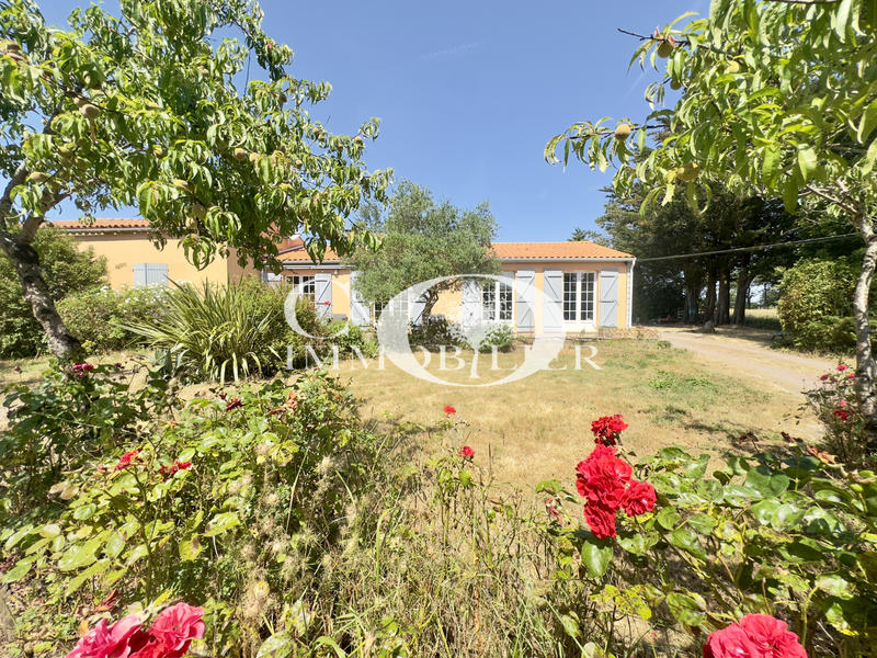 Maison - 100 m² - 4 pièces