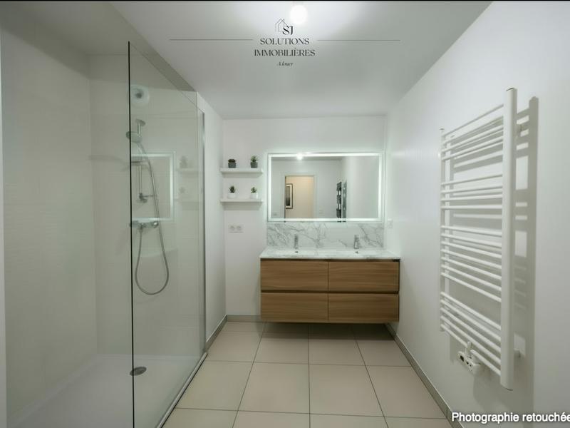 Appartement - 65 m² - 3 pièces